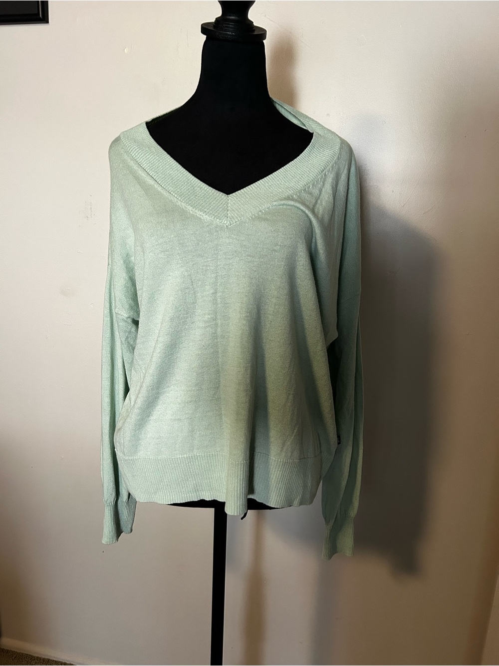 GAP Mint Green V-Neck Women's Sweater